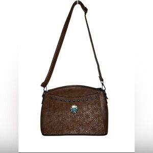 Western style Sam & Hadley brown faux leather medium crossbody bag.